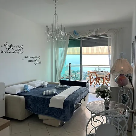 Casa Del Sole - Relax, Vista Mare, Garage Gratis A 5 Min Dal Centro Di Διαμέρισμα *