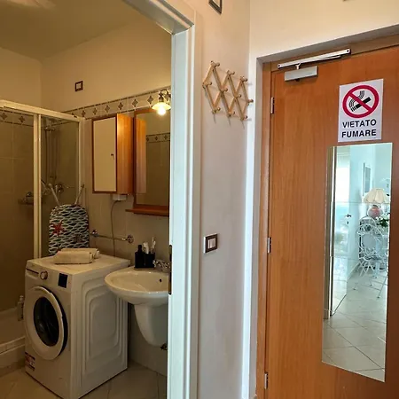 Casa Del Sole - Relax, Vista Mare, Garage Gratis A 5 Min Dal Centro Di
